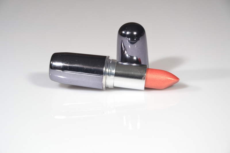 esthetique-ESPARRON-min_lipstick-273109